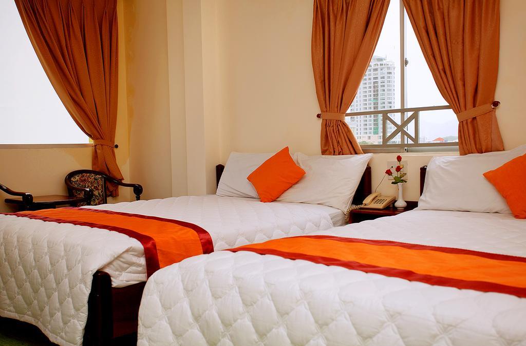 Sun Flower Hotel Nha Trang Exteriör bild
