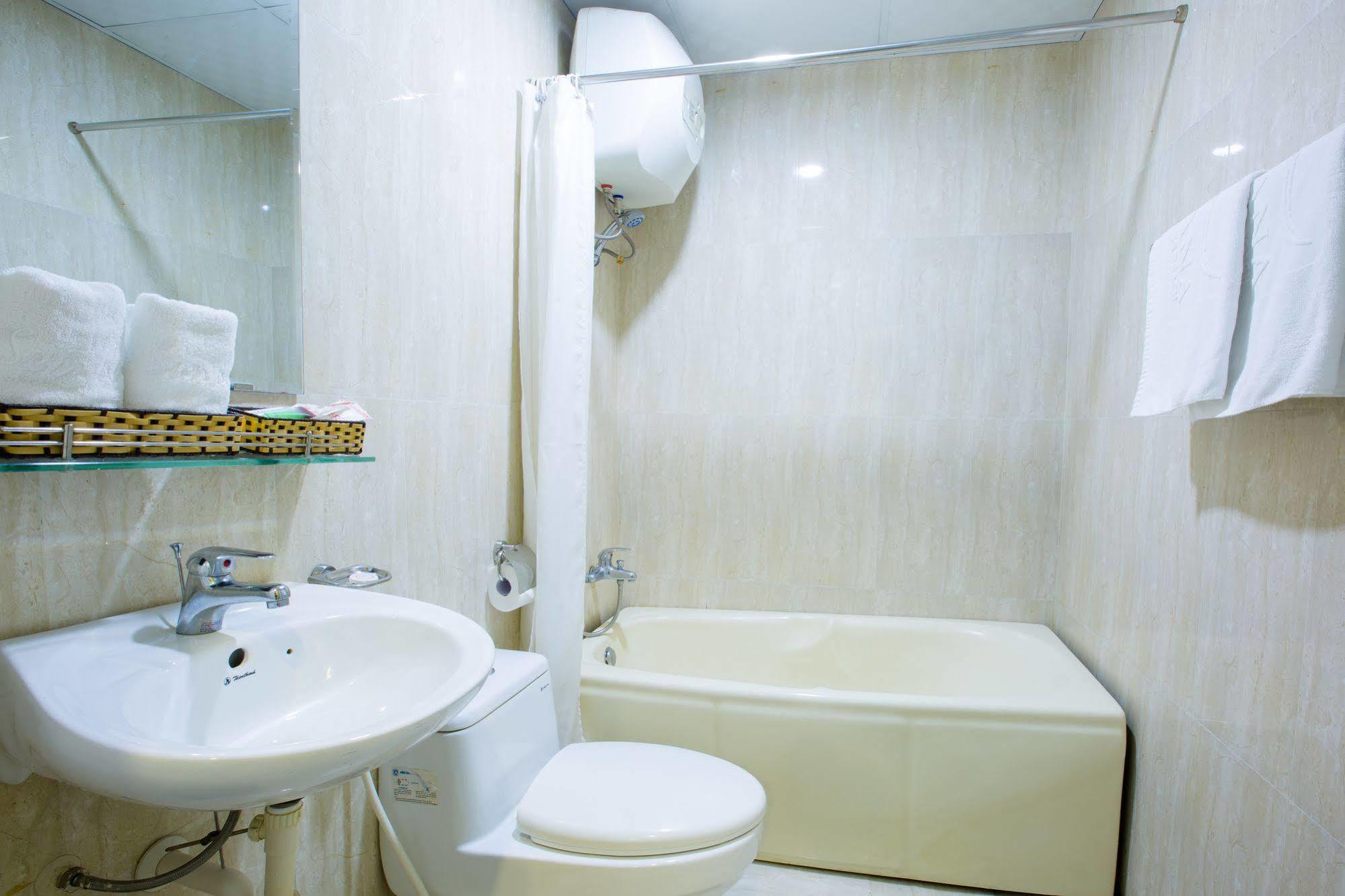 Sun Flower Hotel Nha Trang Exteriör bild